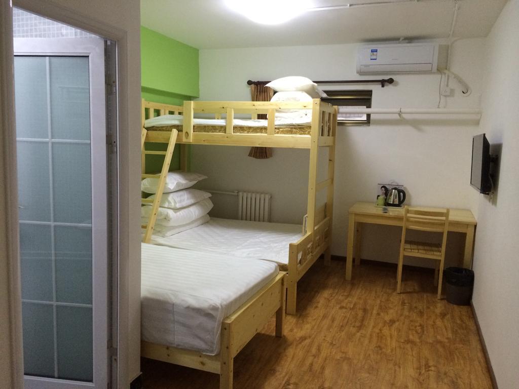 Beijing Sunrise Youth Hostel Beihai Branch Room photo