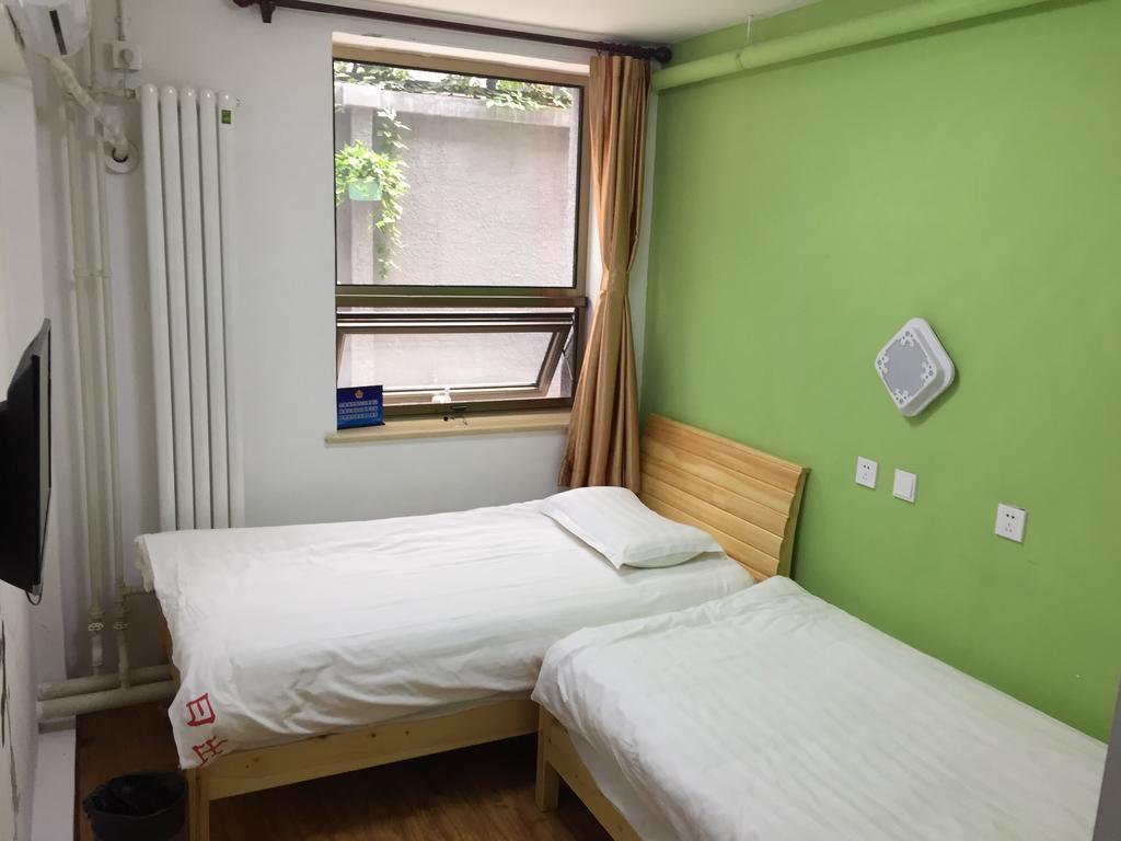 Beijing Sunrise Youth Hostel Beihai Branch Room photo